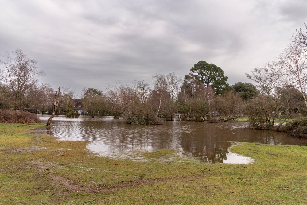 Nairobi Dam Flood Threat Sparks Mass Evacuation Warning as Death Toll Hits 83