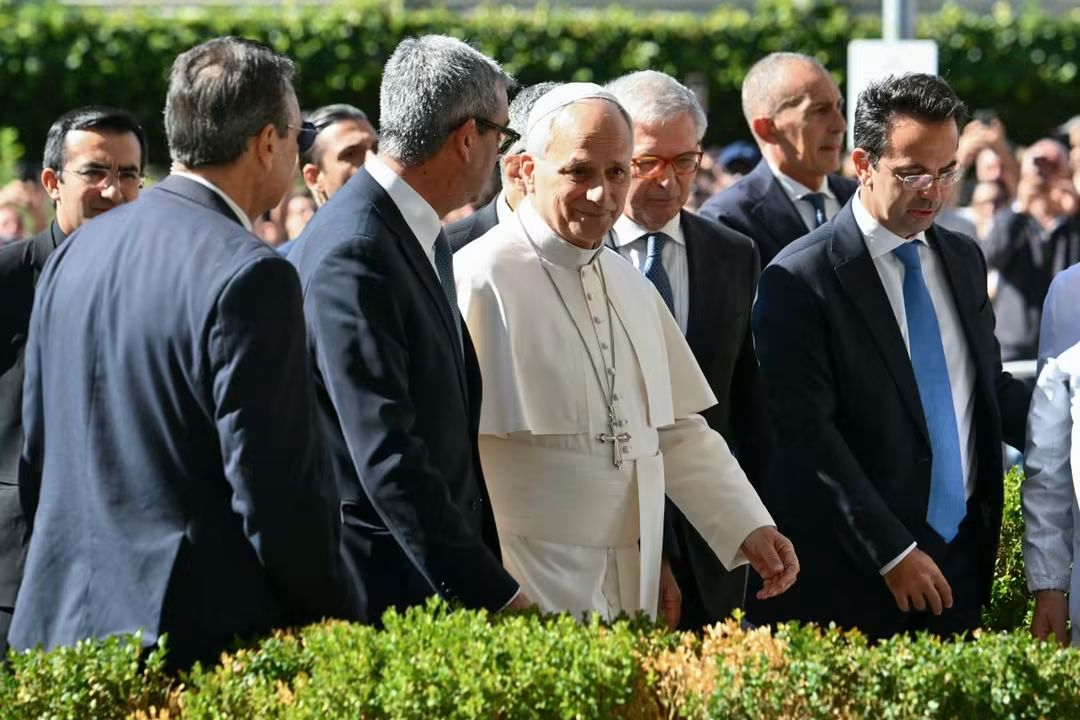 Pope Leo XIV undergoes successful lung surgery